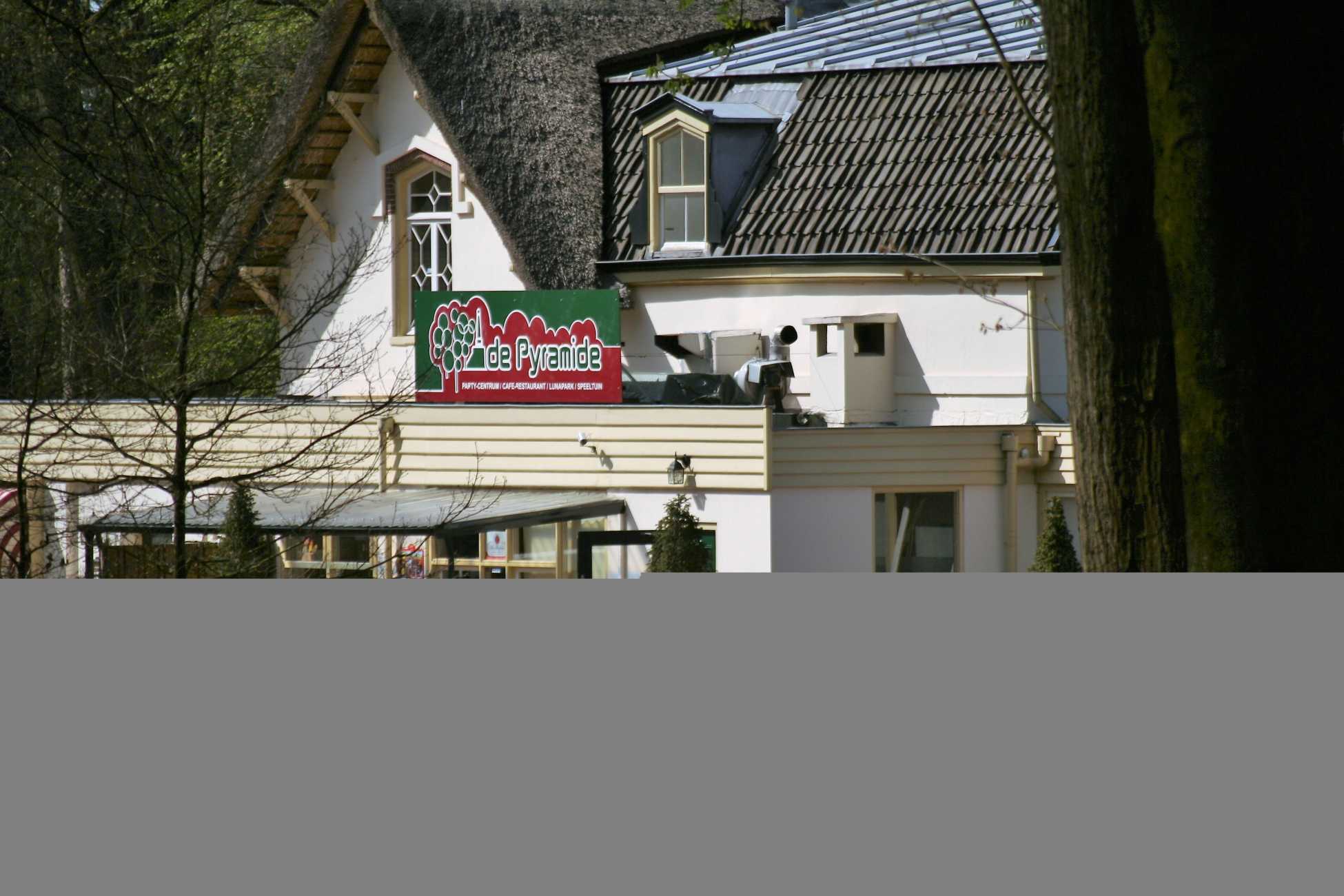 café-restaurant De Pyramide