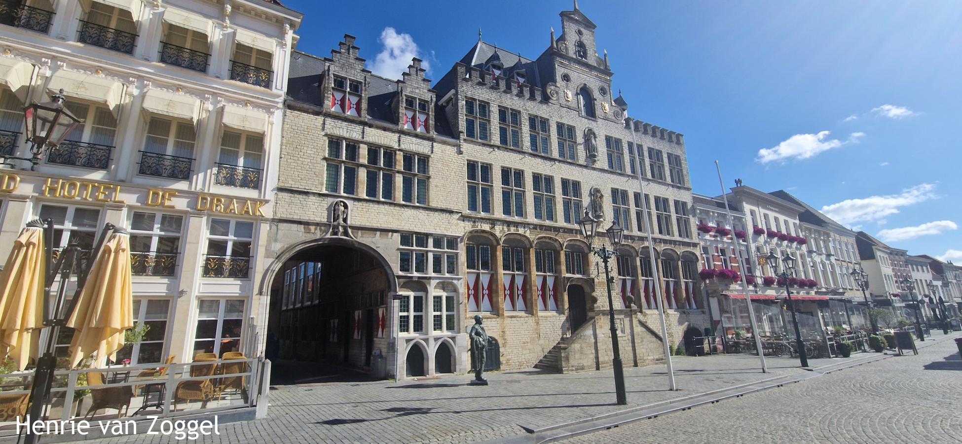 Raadhuis op de Markt